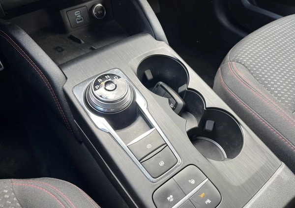 Ford Kuga cena 44900 przebieg: 77000, rok produkcji 2020 z Mszana Dolna małe 121